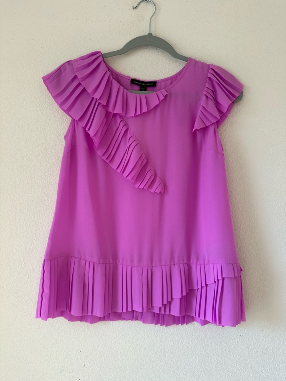 NWT Banana Republic pink/lavender ruffle top - Picture 10 of 14